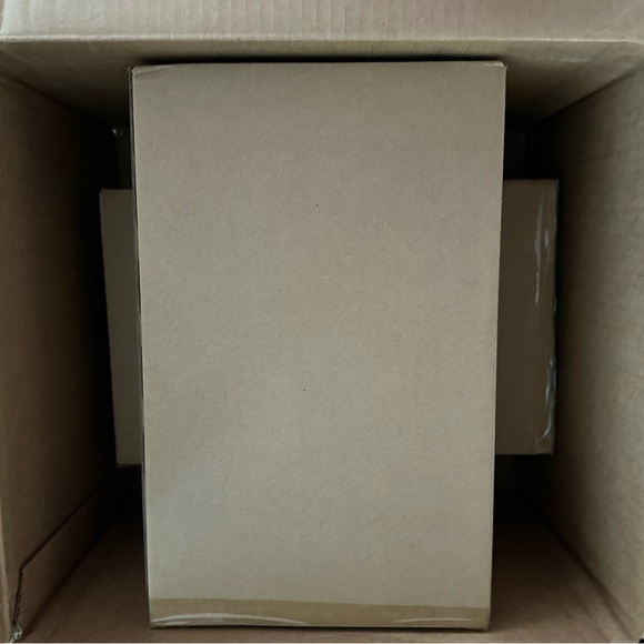 THE STANLEY X LOVESHACKFANCY HOLIDAY QUENCHER | 40 OZ | FlowState Tumbler - Picture 12 of 13